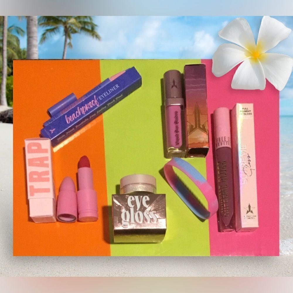 JEFFREE STAR COSMETICS MAGIC ESSENTIALS BUNDLE